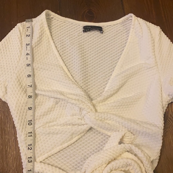 Urban Outfitters White Crop Top With Long Tie - Picture 7 of 8
